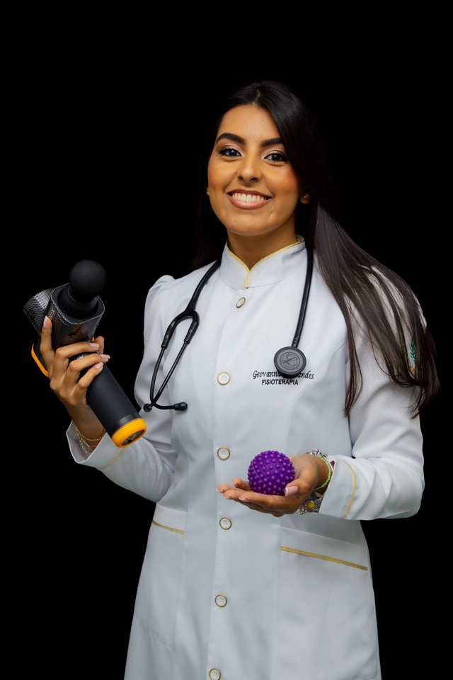 Detalhe do jaleco, meio de curso Fisioterapia PUC Goiás, Goiânia