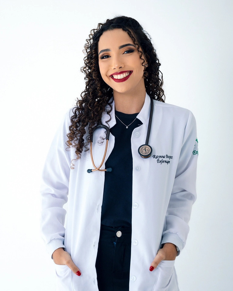 Retrato de corpo inteiro, ensaio de meio de curso de Enfermagem, Rayane, Goiânia
