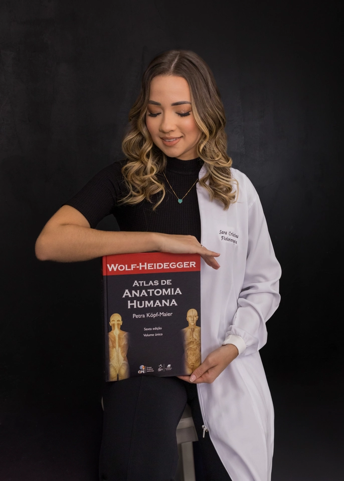 Sorriso espontâneo, ensaio de meio de curso de Fisioterapia, Sara, Goiânia