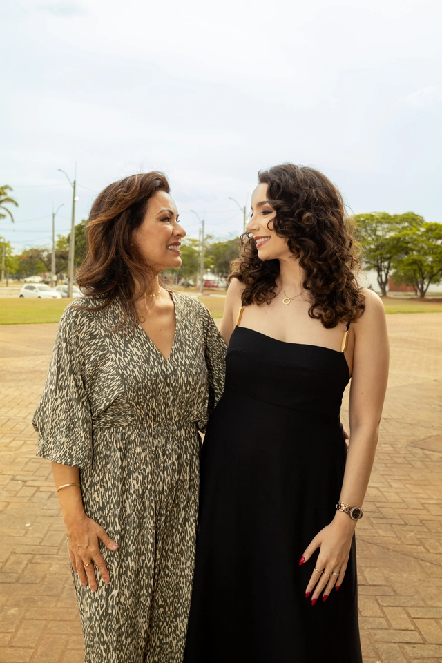 Formanda de Direito durante a cerimônia, UFG, Goiânia